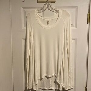 Free people urban outfitters SP tunic longer in back Long sleeve